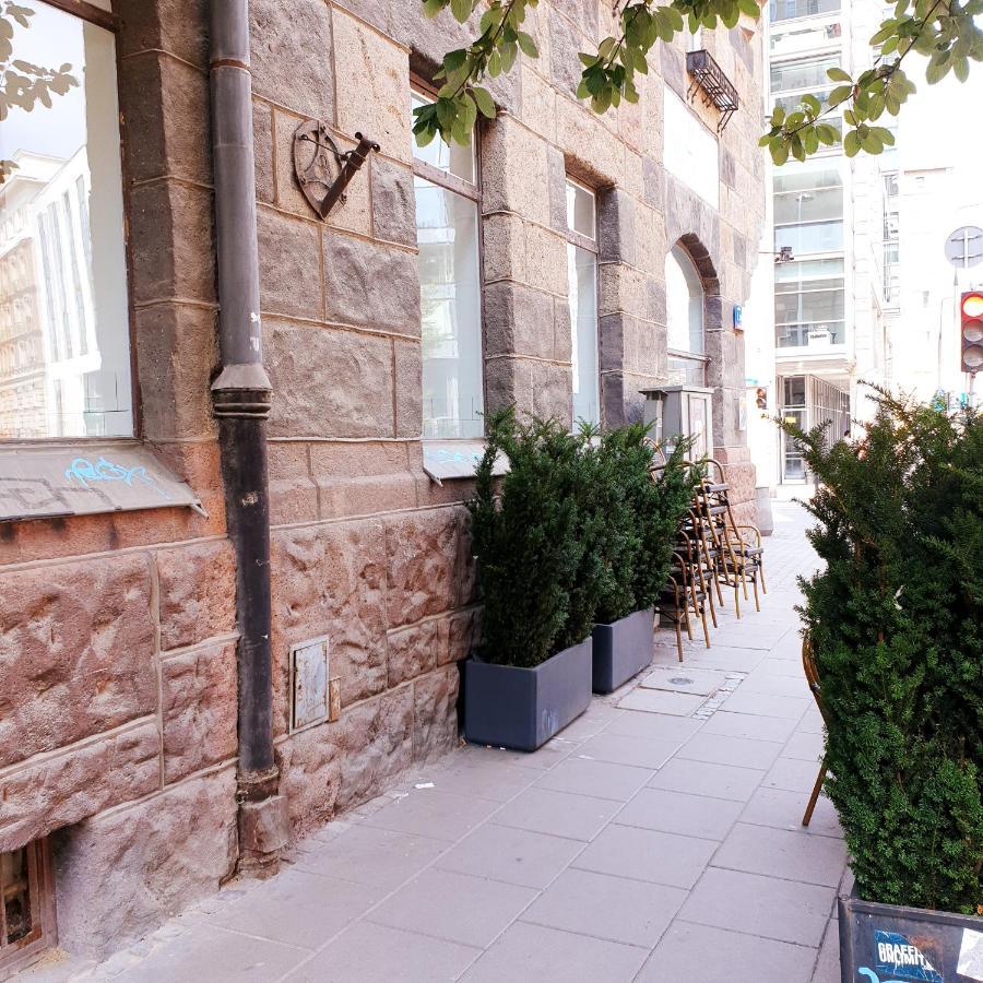 Centrum Lwowska Varşovia Exterior foto