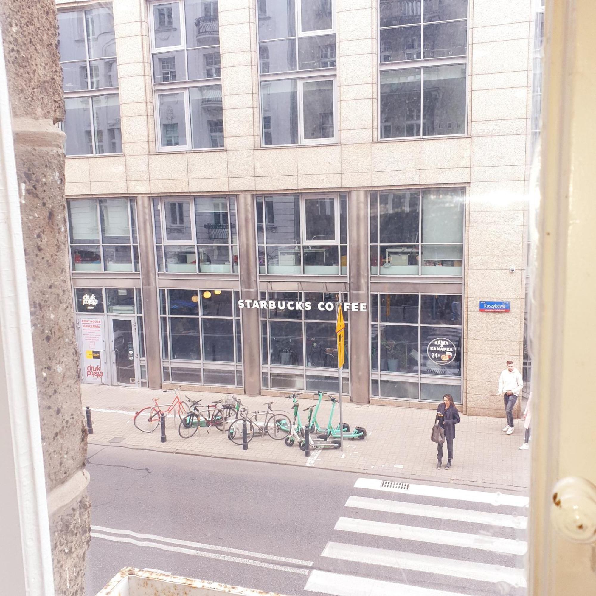 Centrum Lwowska Varşovia Exterior foto